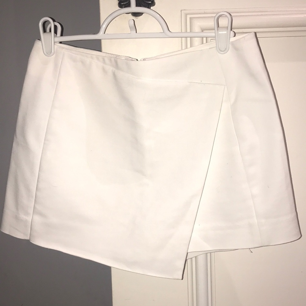 White skort